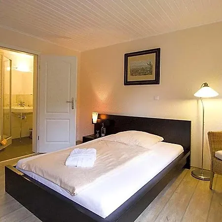 Heidehotel Gut Landliebe 酒店 3*